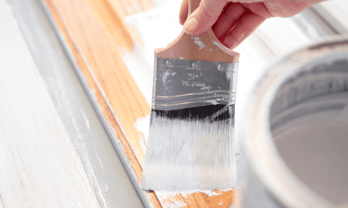 Read more about the article What is the Lifespan of Cabinet Painting? How to Maintain It?