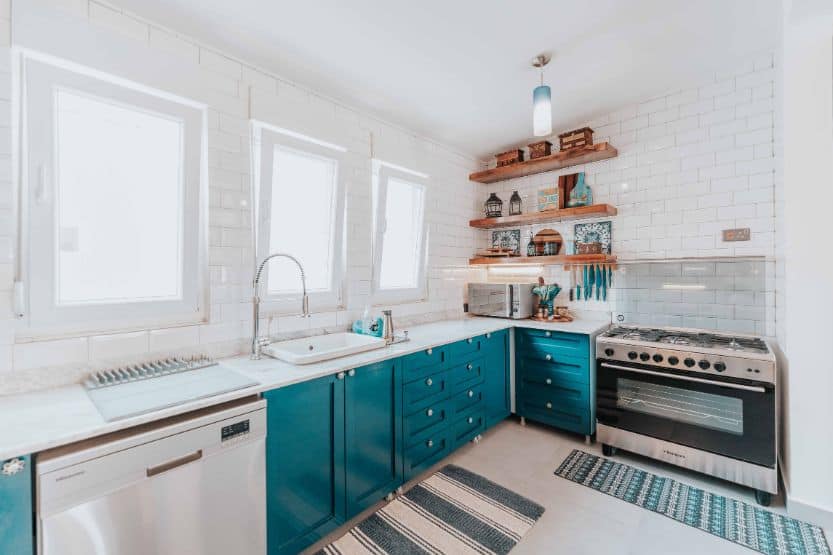 Kitchen Cabinet Refinishing in Barrie